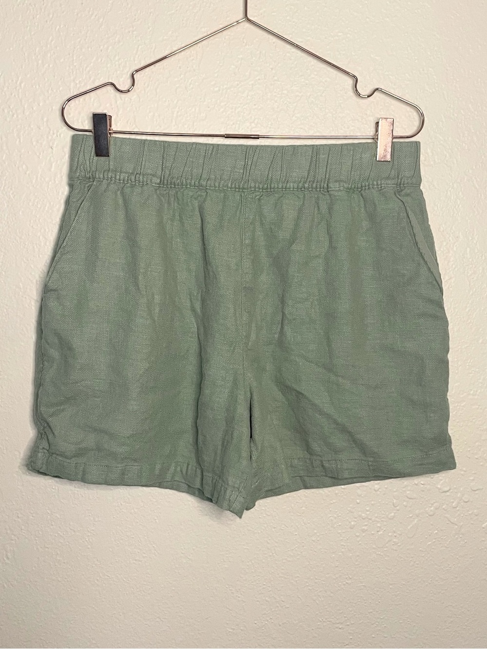 BLANKNYC Olive Linen Blend Pull On Shorts M